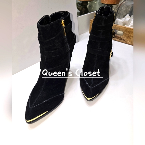 VINCE CAMUTO| Suede Wedge Bootie| Size US 9 - Picture 3 of 4